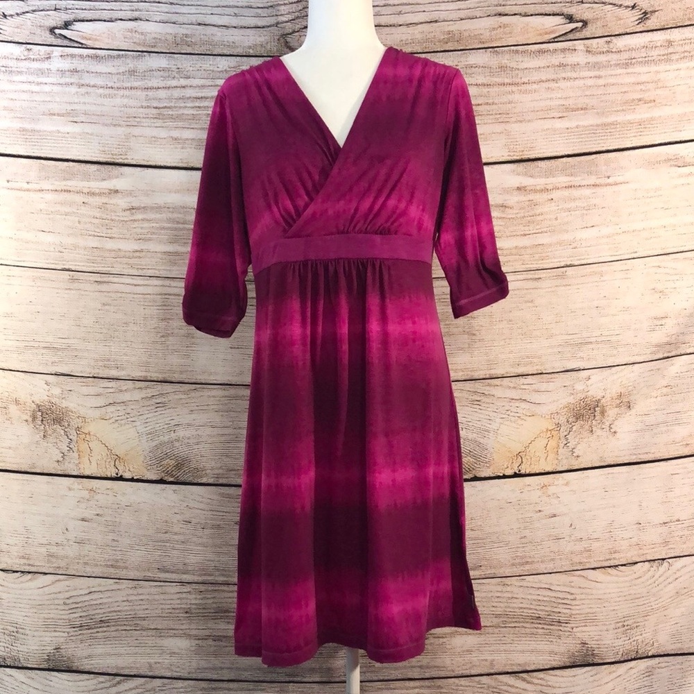 Mountain Hardwear Dryspun V-Neck Dress